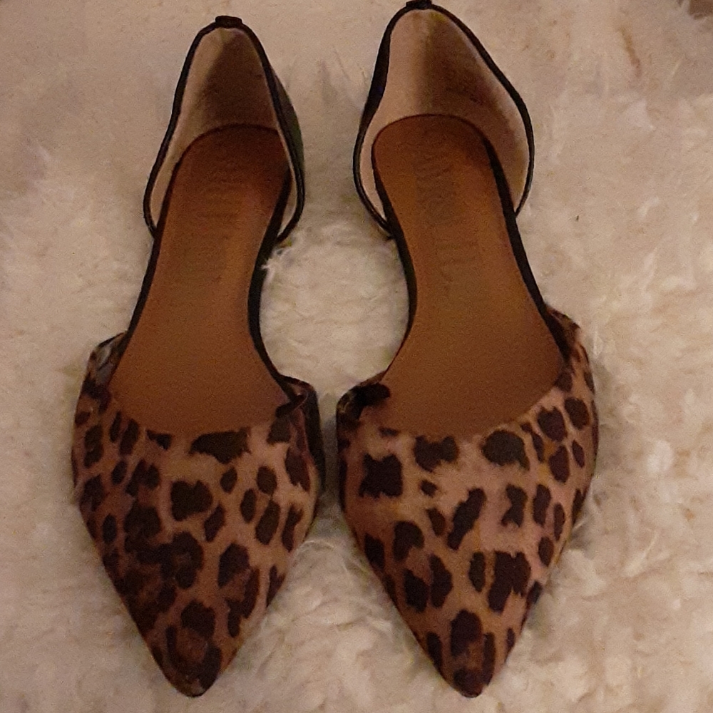 Sam & Libby animal print flats size 9